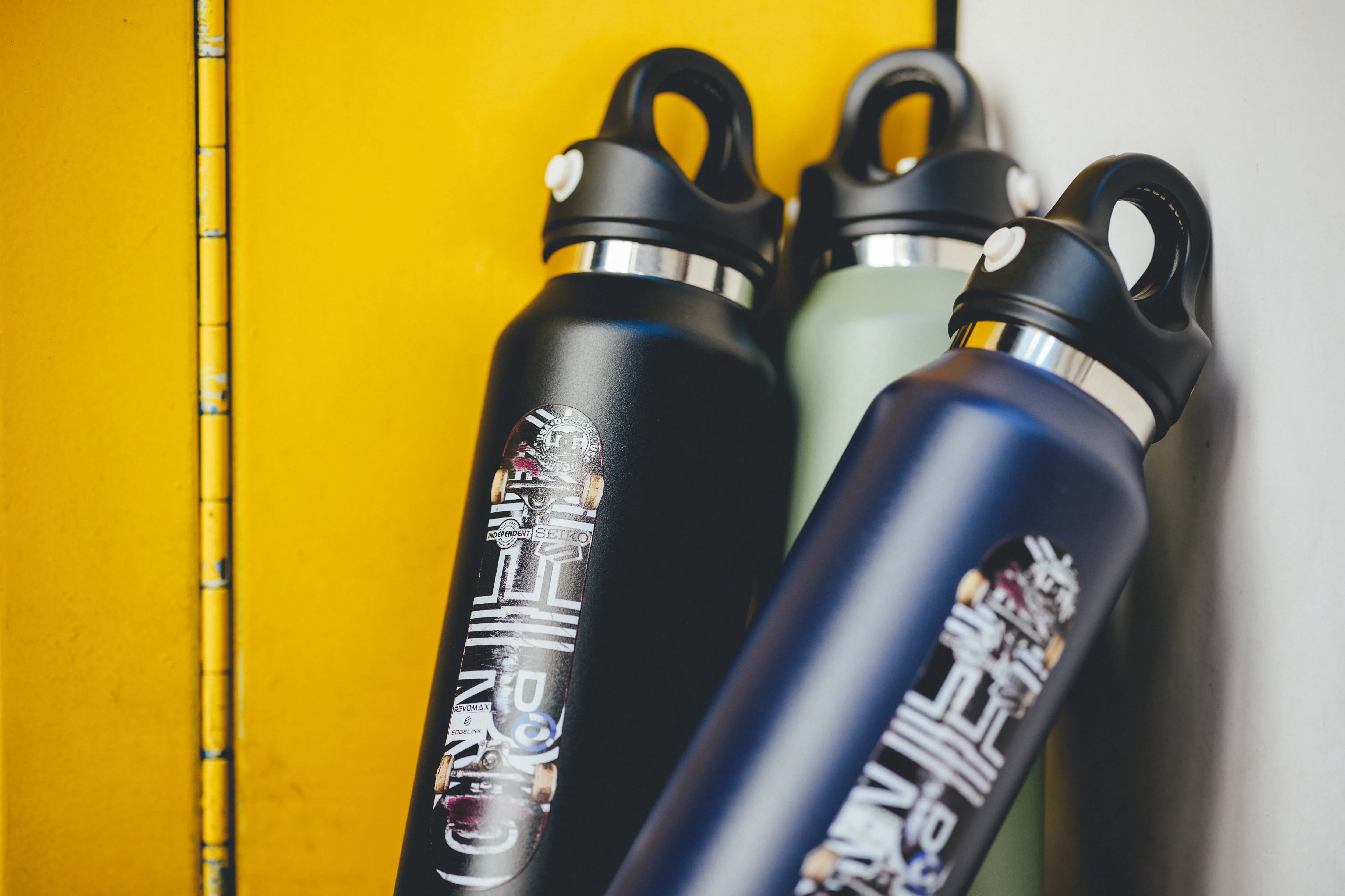 スケートボード・ストリート男子「根附海龍(ねつけ かいり)」選手とのコラボレーションボトルを「ストリートリーグ」(SLS)の東京大会「SLS TOKYO」会場限定で販売します。