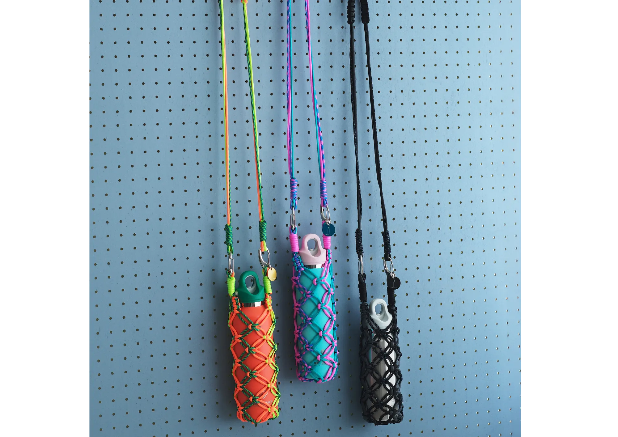REVOMAX bottle folder by HEUWN